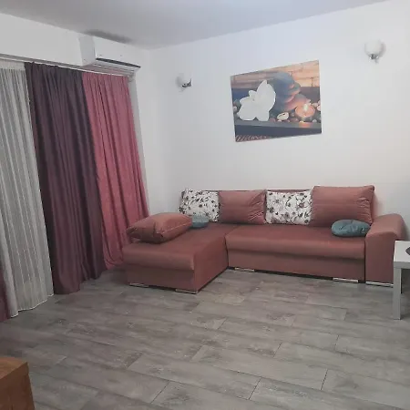 Darius Apartament Apartment *